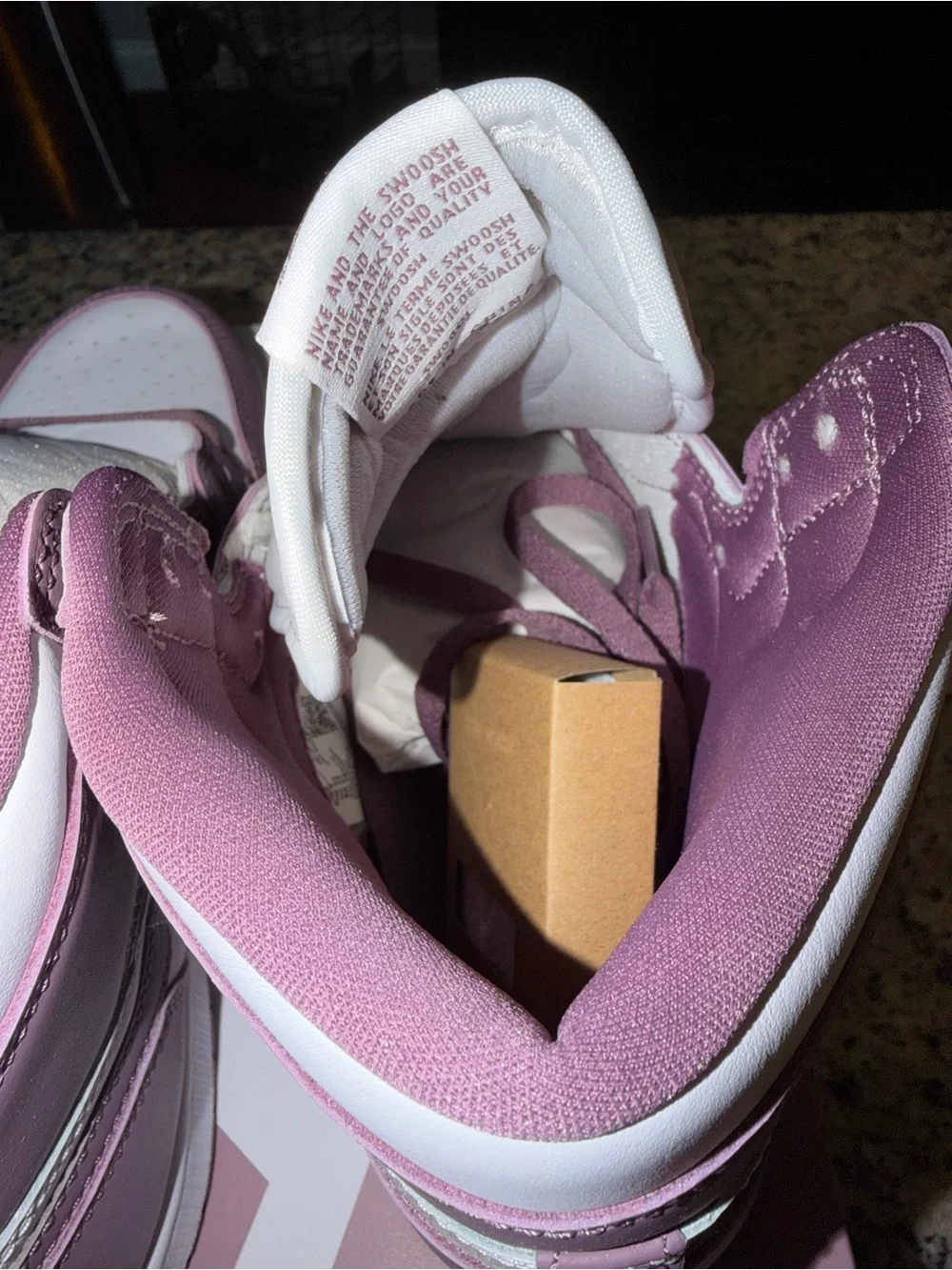 Size 10 Jordan 1 Retro OG High Mauve SKU DZ5485-105 Brand New